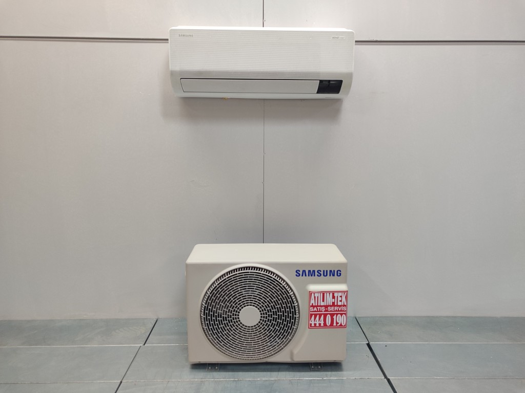 Samsung Wi-Fi Wind-Free AR09BXFCM 9000 Btu Inverter Klima